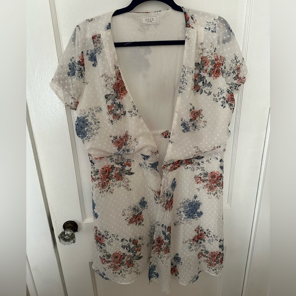 White Floral Flowy Mini Dress